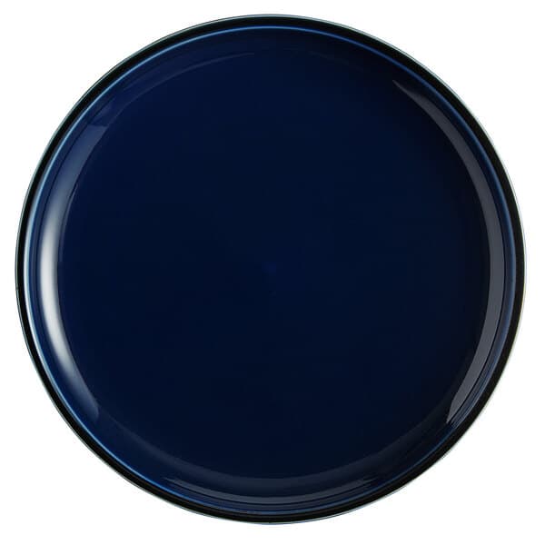 An Acopa Keystone Azora Blue stoneware coupe plate with a black rim.