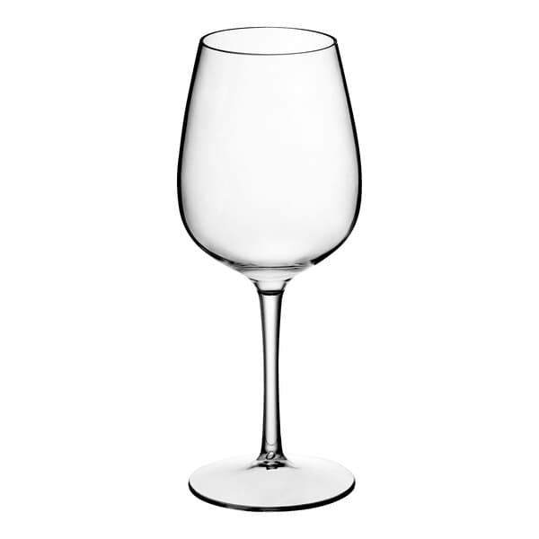 An Acopa Endure clear Tritan plastic wine glass with a stem.