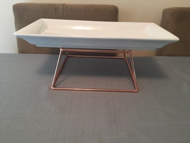 These display stands are so cute and I love the color.  They're so great and I'm ordering more.