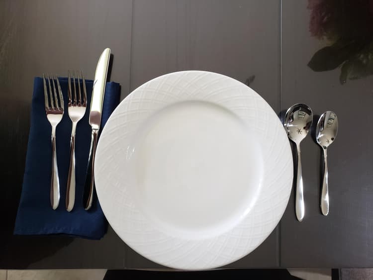 Elegant silverware