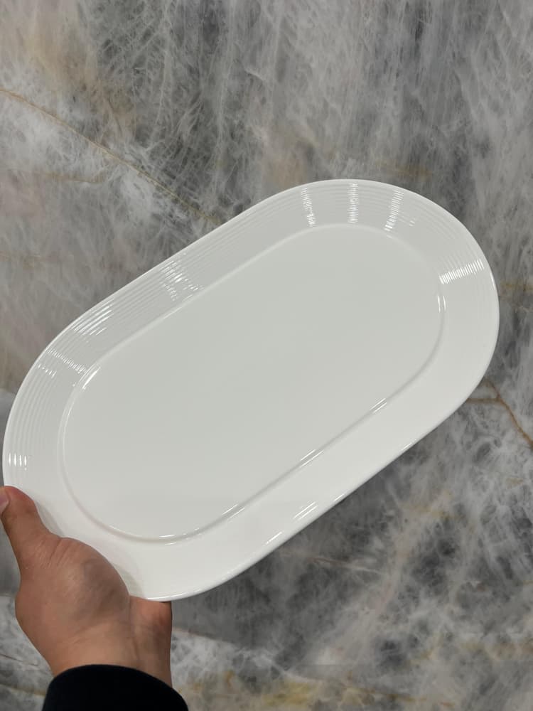 oval plate