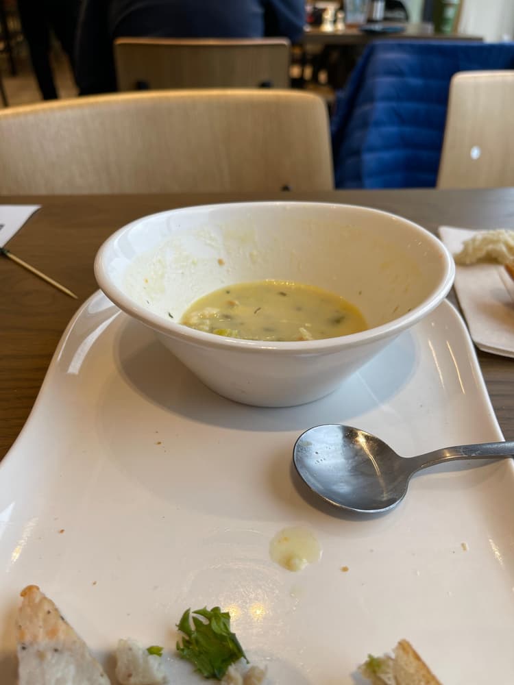 Oval soup bowl