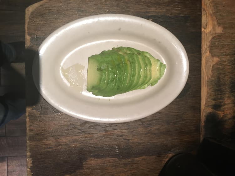 This oval China platter is a well made dish. It is great for side dishes and presents food beautifully. Great for sharing items also between guests.