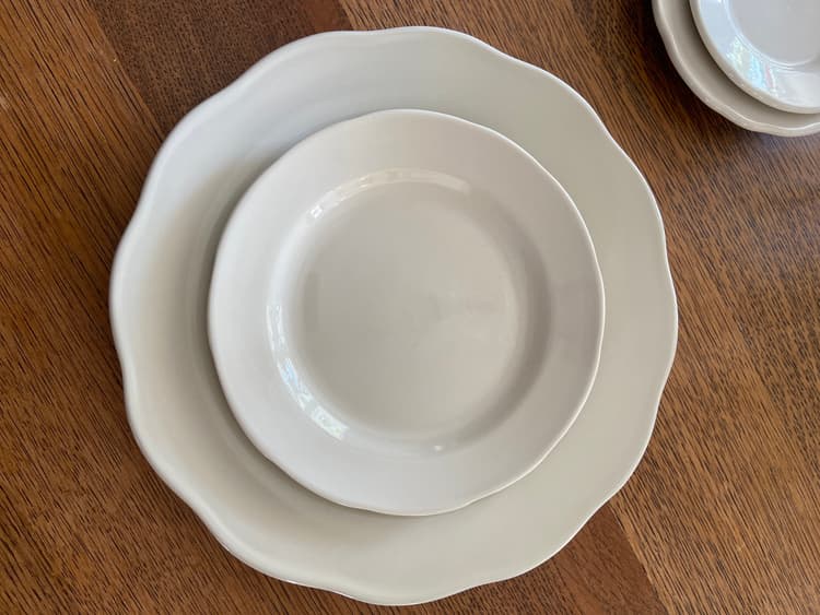 Dinner plate