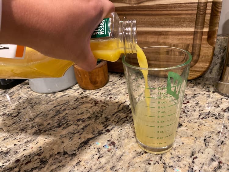 Mixing glass