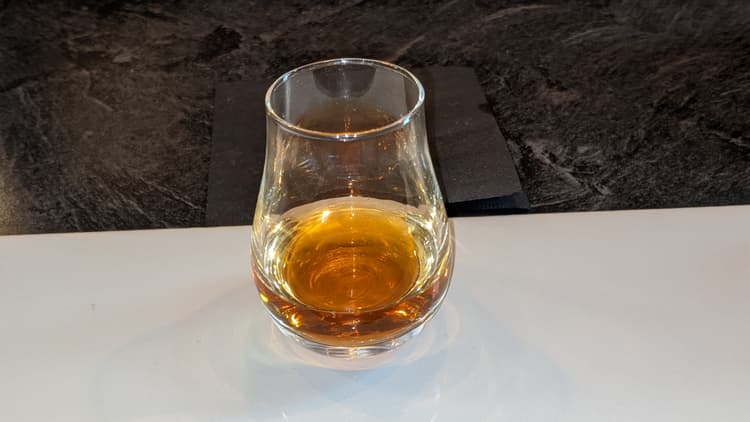 1 oz  pour