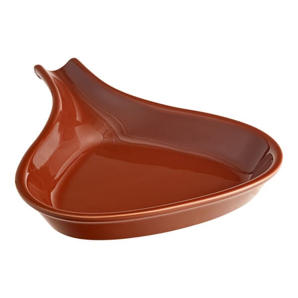 An Acopa brown stoneware fry pan server with a handle.